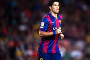 九游娱乐 -排球赛场焦点！美国队对阵英格兰队，球星闪耀，全场焦点无人能挡