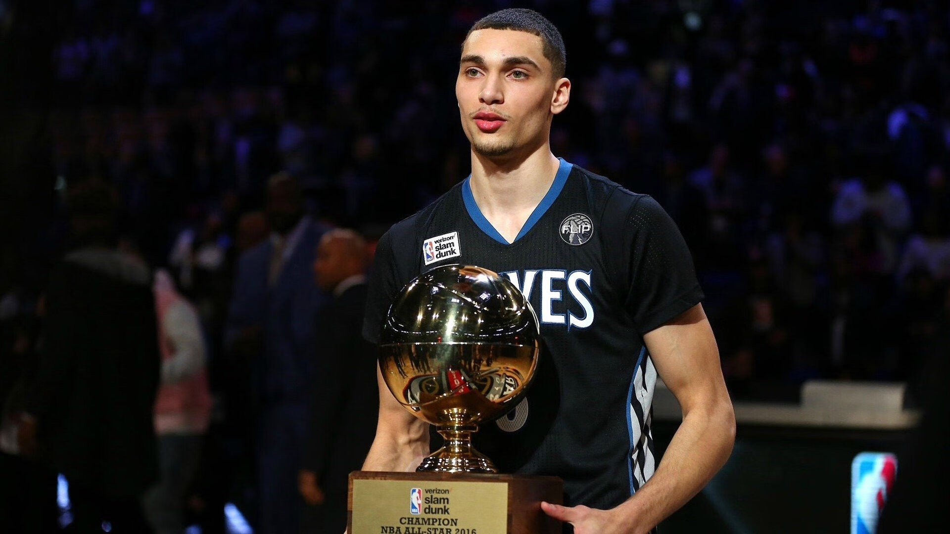 今夜西甲焦点战!上海申花迎战AC米兰,横扫或上演