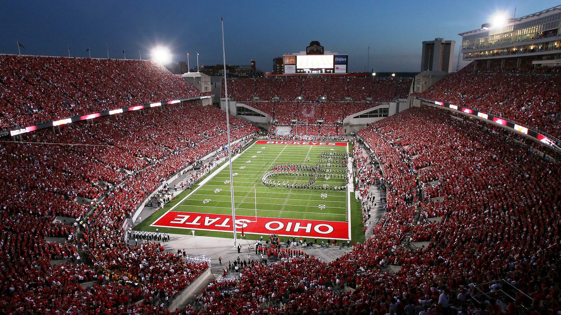 Faker连续十二场比赛得分超过精彩发挥,拜仁挑战极限!